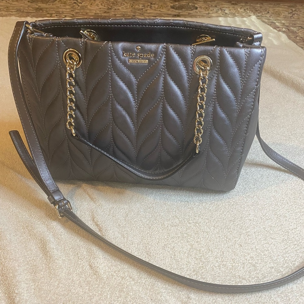 COPY - Kate Spade Silver Quilted Shoulder Bag with Gold hardware - Picture 12 of 13